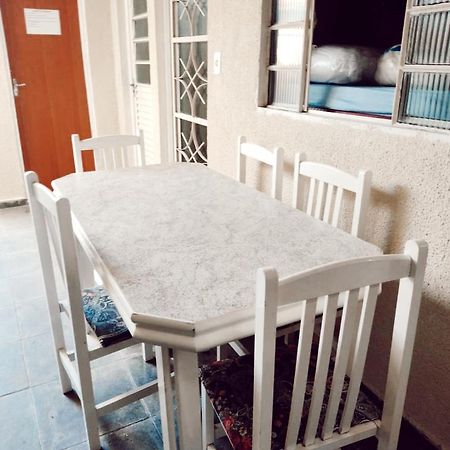 Hostel Dona Lucia São José dos Campos Exteriör bild